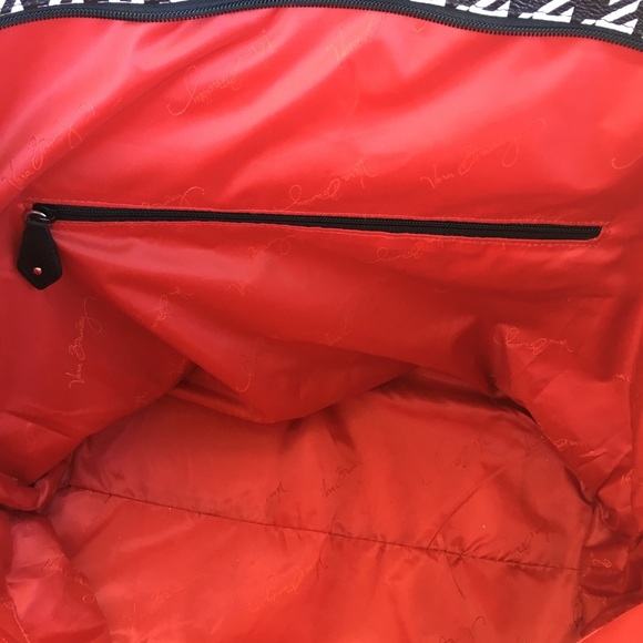 Vera Bradley Black Houndstooth Large Travel Tote - Picture 3 of 8